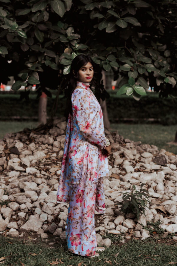Floral Farsi salwar kameez with hand-made crystal tassels - Image 2