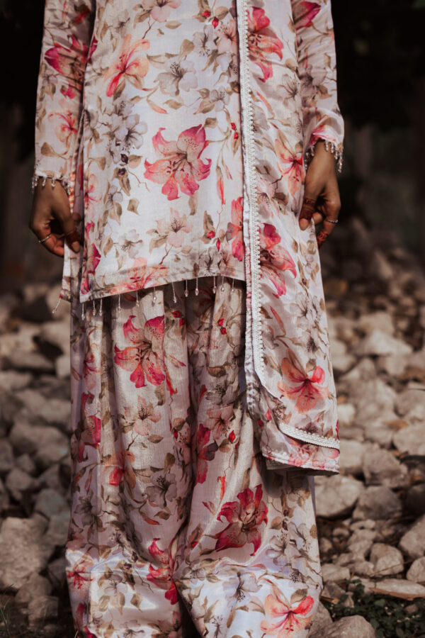 Floral Farsi salwar kameez with hand-made crystal tassels - Image 4